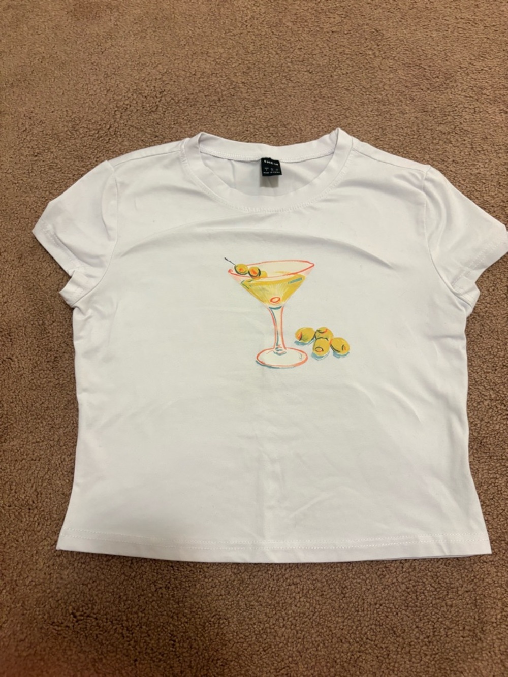 3 for $15 SHEIN White Women’s Cocktail Graphic Tee size small